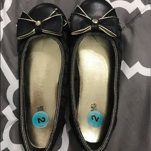 Girls slip on shoes